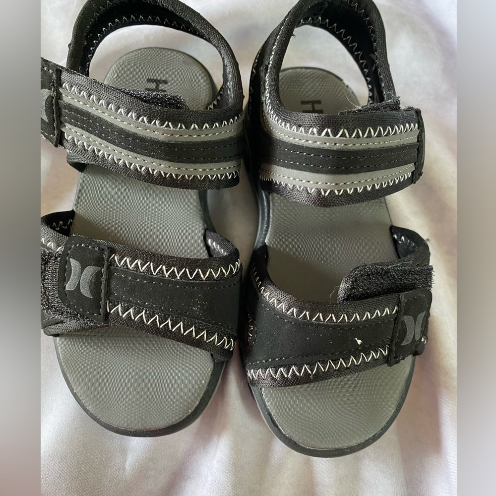 Hurley  Size 9 Sandal. Like new.
